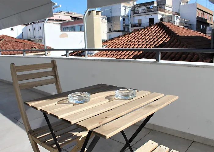 Khibra 1 Apartment Volos